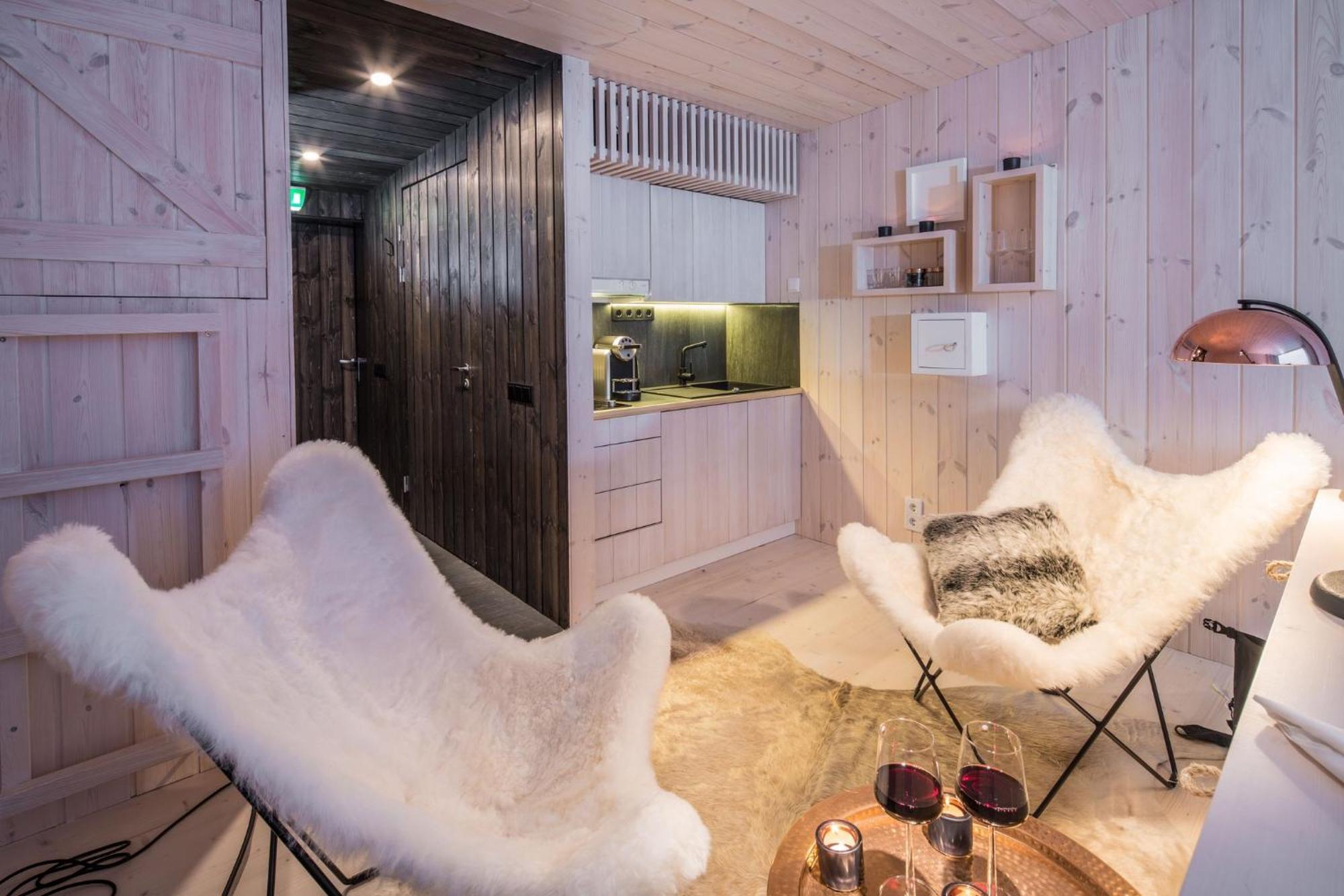 Arctic Treehouse Hotel Ροβανιέμι Εξωτερικό φωτογραφία
